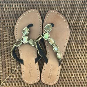 Mystique Mother of Pearl/Diamond Style Thong Sandals. Size 9